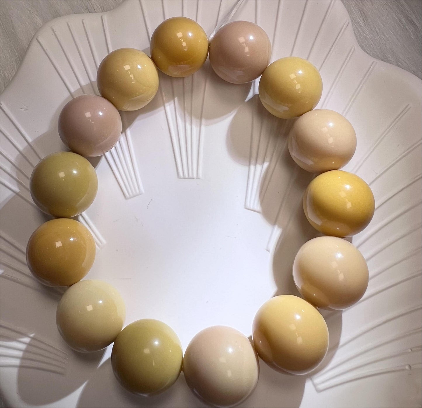 Natural Burmese Yellow Jade Bracelet Round 16mm Beads